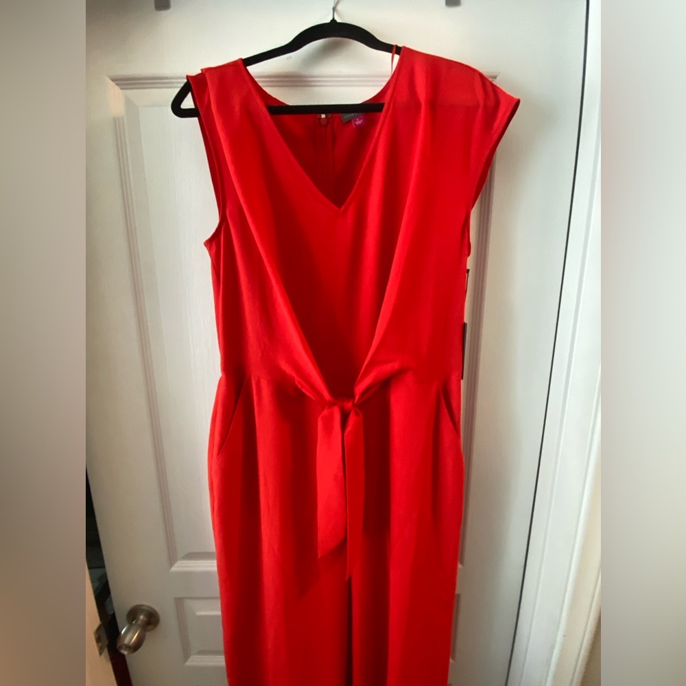 VINCE CAMUTO V NECK JUMPSUIT - Picture 3 of 7